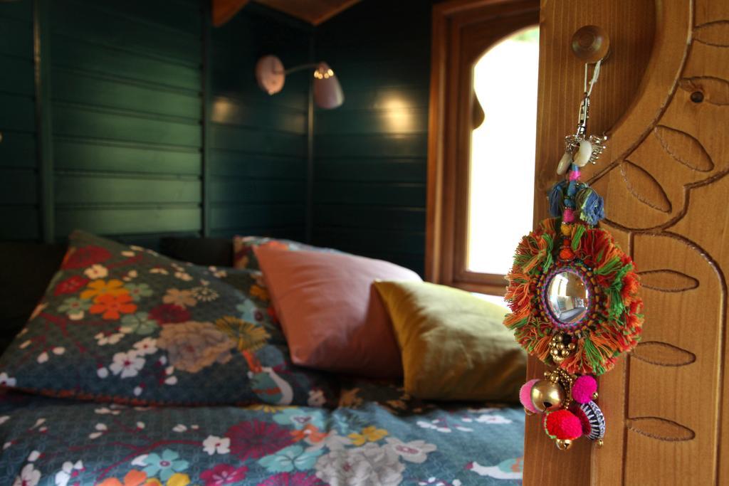 Roulottes Montagne Pyrenees Hotel Luz-Saint-Sauveur Ngoại thất bức ảnh