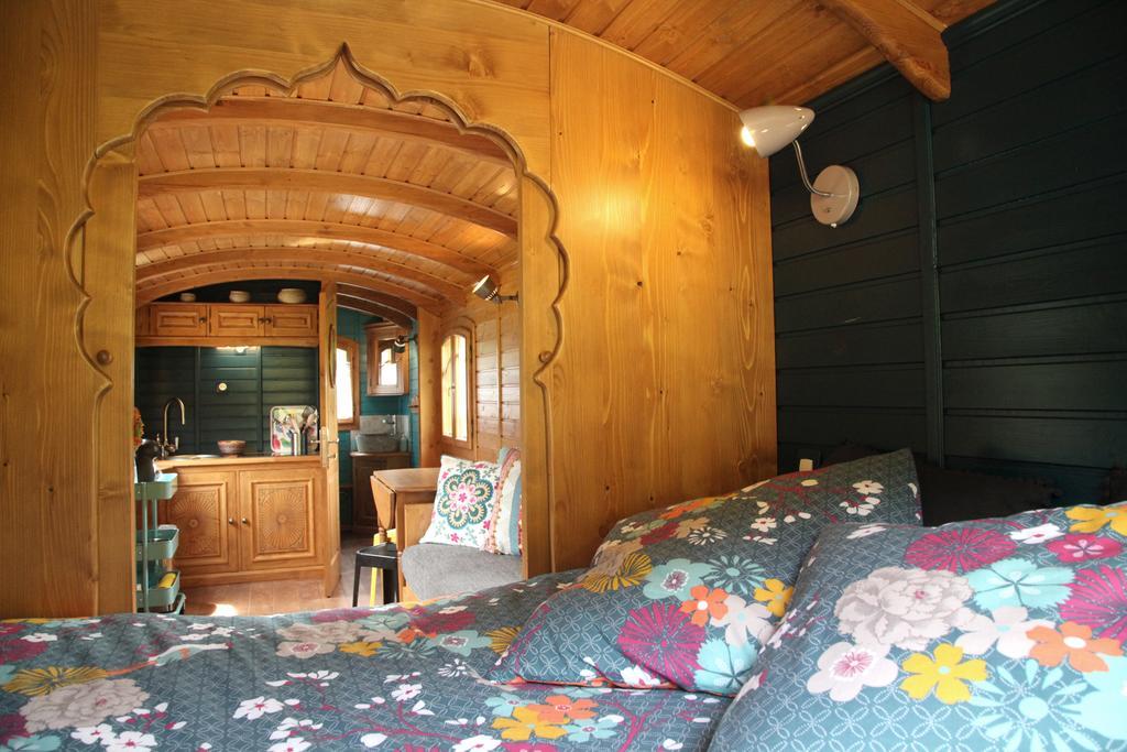 Roulottes Montagne Pyrenees Hotel Luz-Saint-Sauveur Ngoại thất bức ảnh